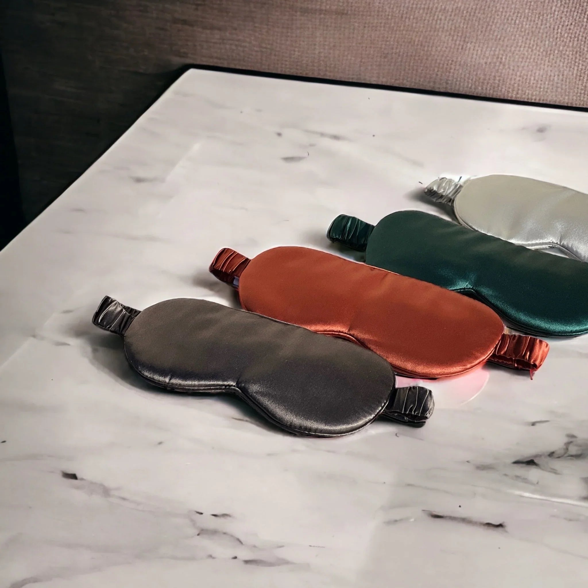 Silk Pine — Premium Schlafmaske