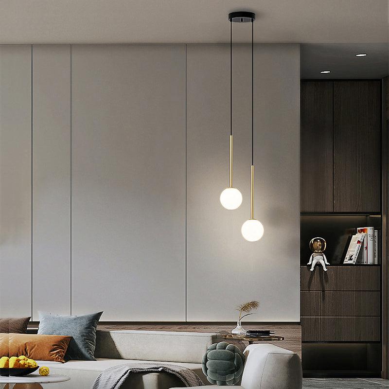 Británica Nordische Kugel-Hängeleuchte